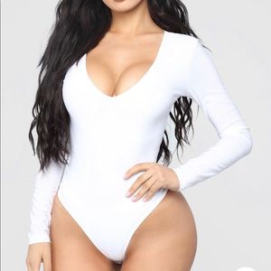 *NEW* Fashionnova bodysuit